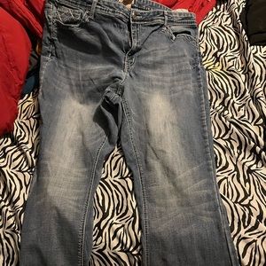 True lucky jeans size 22